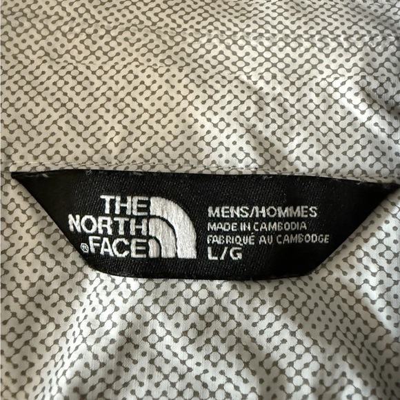 The North Face Men’s Blue Hooded Jacket - Picture 3 of 9